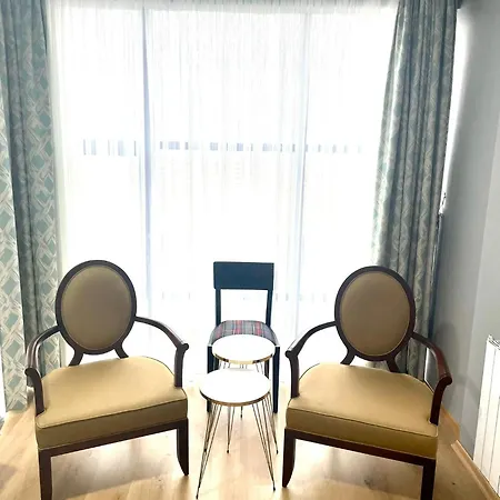 Bykaram Hotel *